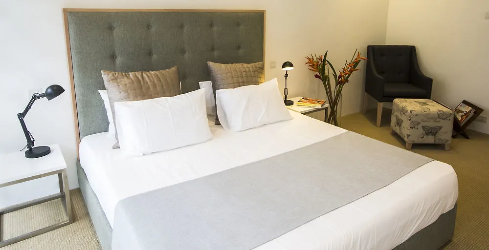 W15 Colombo Otel 4*,